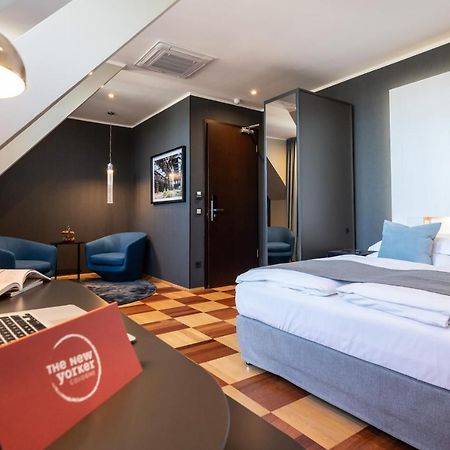 The New Yorker Hotel Koeln-Messe Dış mekan fotoğraf